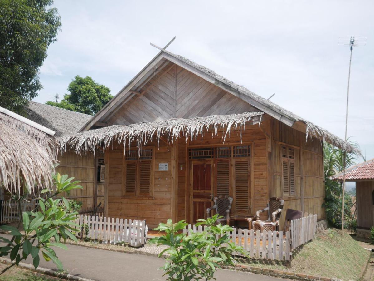 Gunung Dago Resort Bogor Syariah Kültér fotó